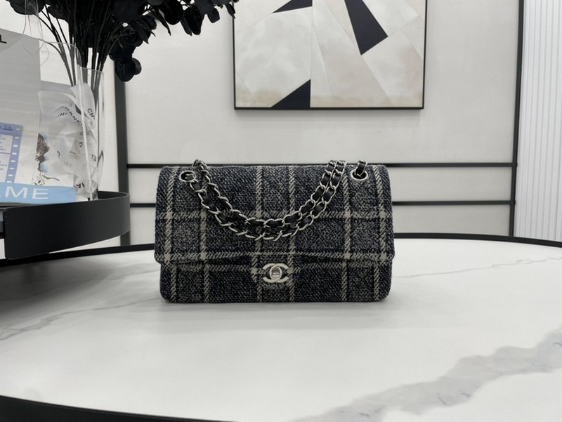 Chanel Handbags 479